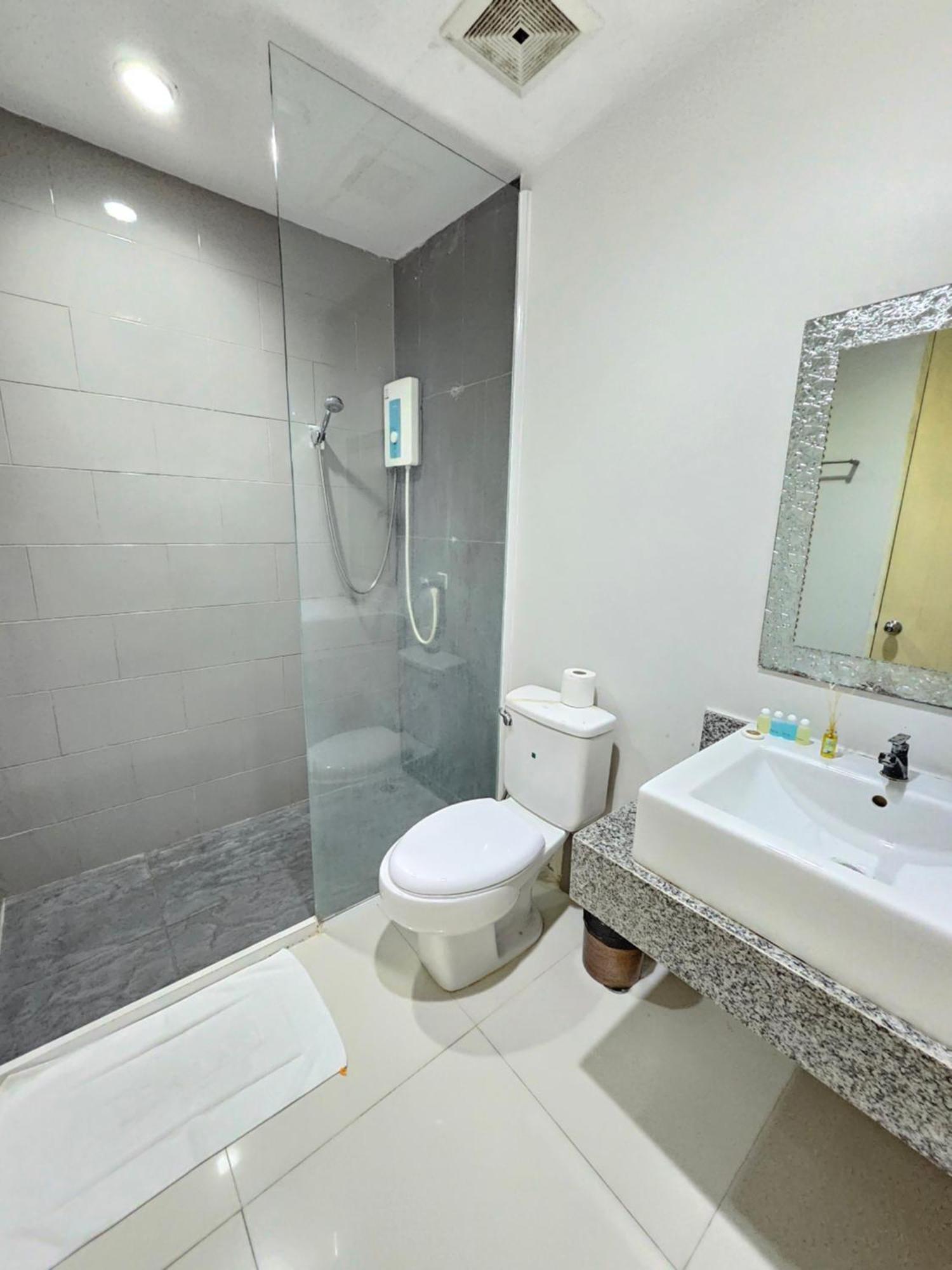 La Xenia Hotel Kata Beach Екстериор снимка